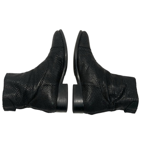 Billi Bi Copenhagen Black Leather Snake Print Almond Toe Casual Booties Women 40 - Picture 10 of 15